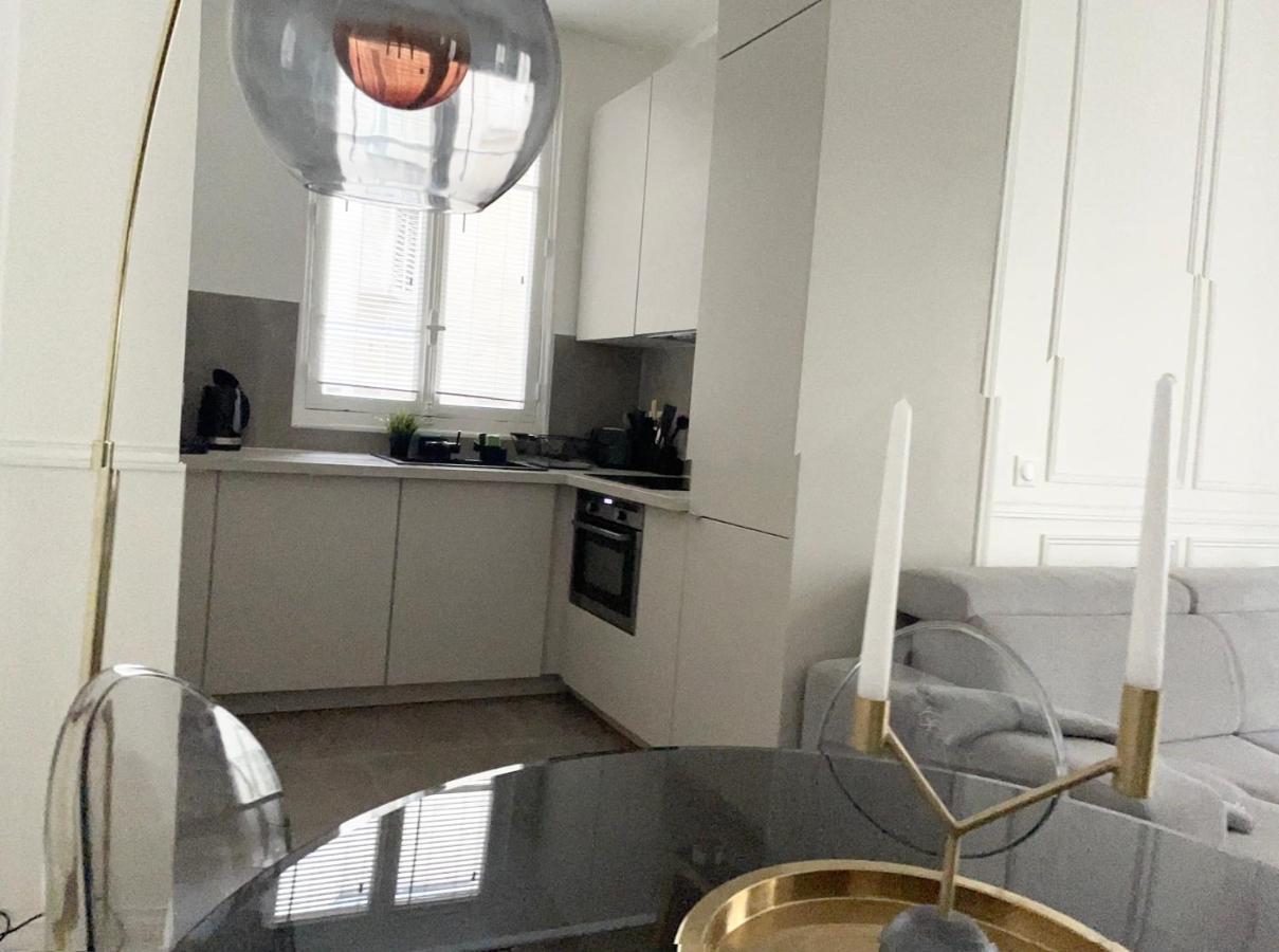Prestige A Paris Luxe, Calme Et Proche Tour Eiffel Et Champs-Elysees Buitenkant foto