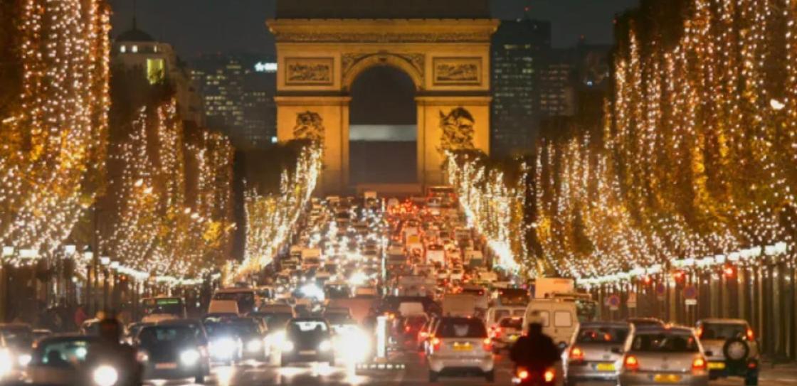 Prestige A Paris Luxe, Calme Et Proche Tour Eiffel Et Champs-Elysees Buitenkant foto